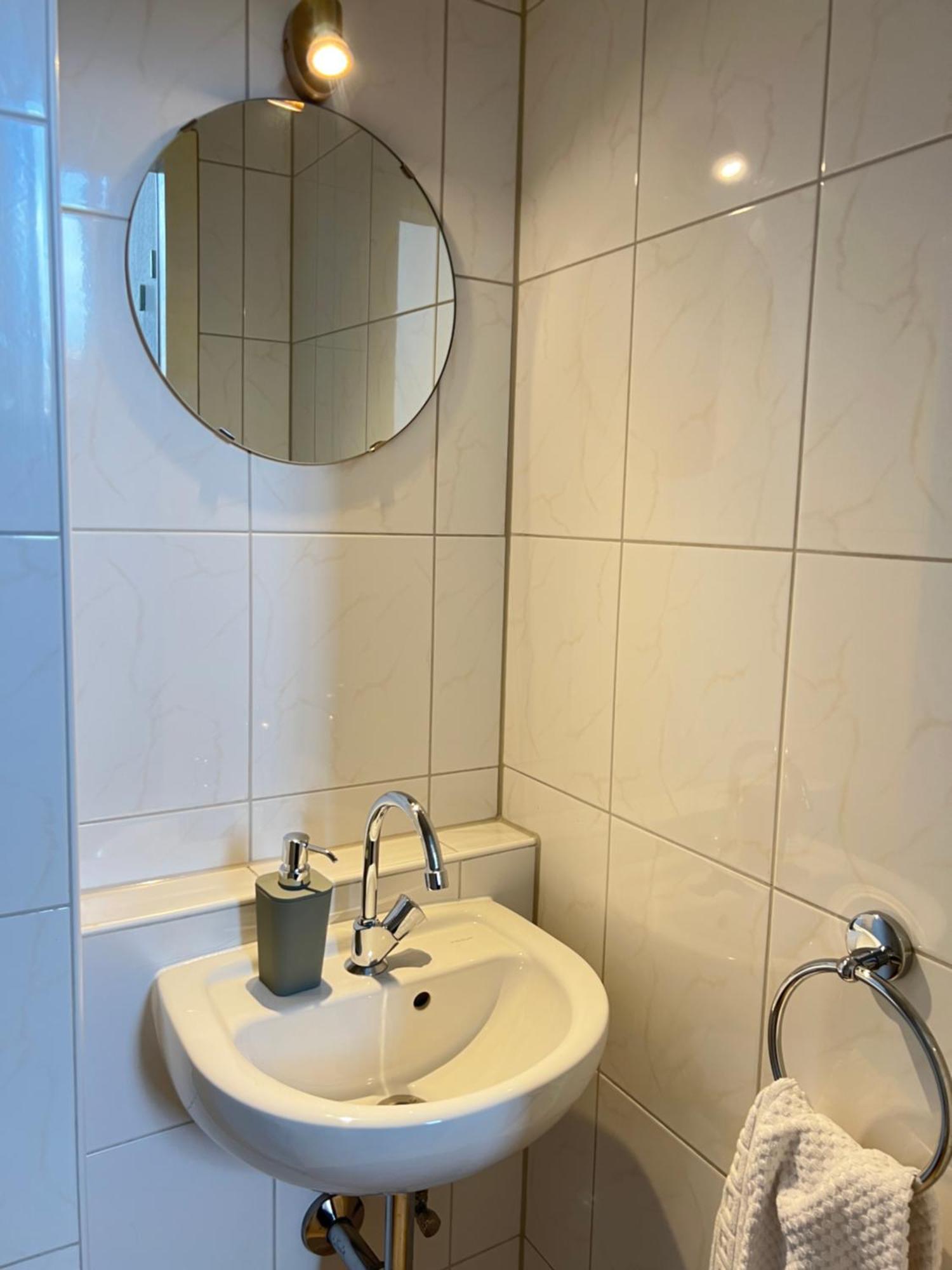 Der Schwan 7 - 3 Schlafzimmer - 2 Balkone - Zentral - 100 Qm Düren - Eifel Esterno foto